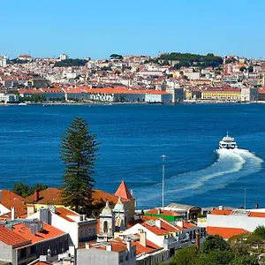  Apartment Over The Rainbow Portugal